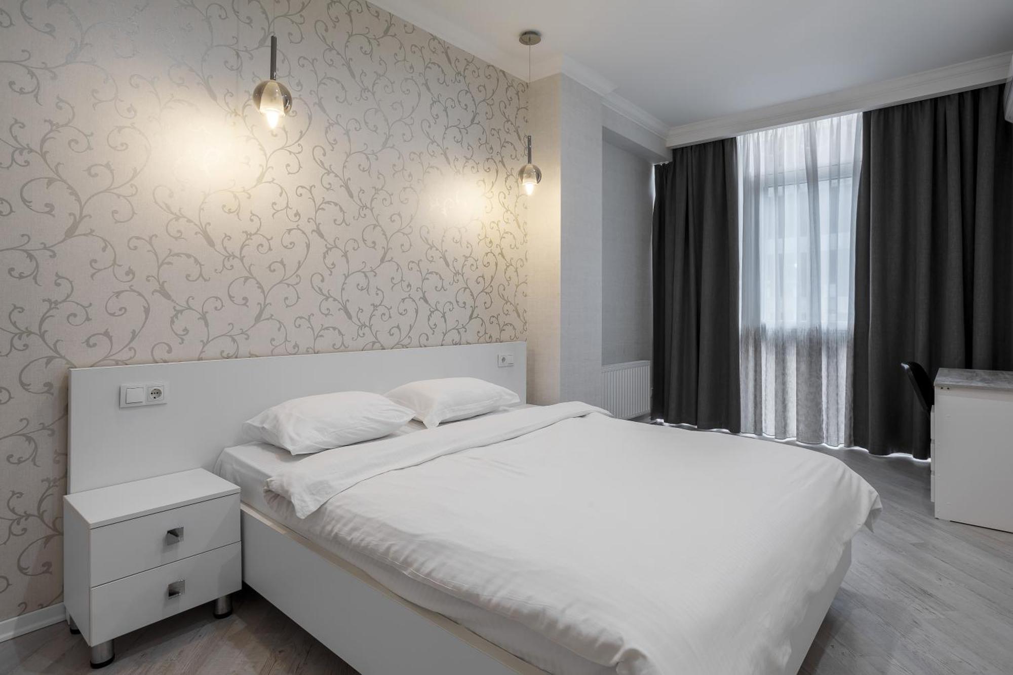 Plaza Arcadia Apartments Odessa Zimmer foto