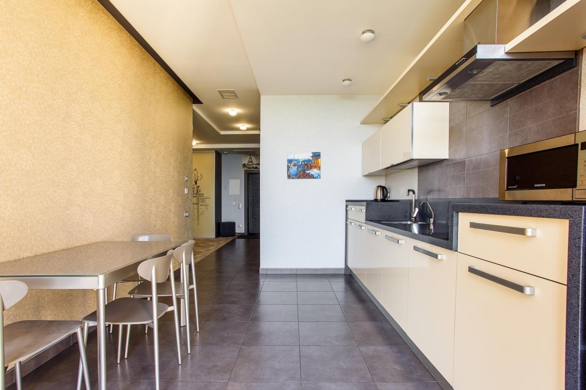 Plaza Arcadia Apartments Odessa Zimmer foto